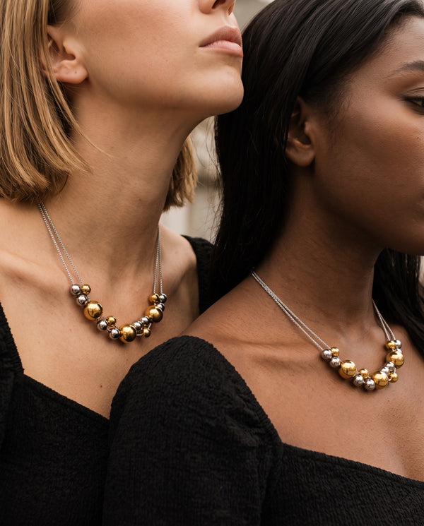 Collares