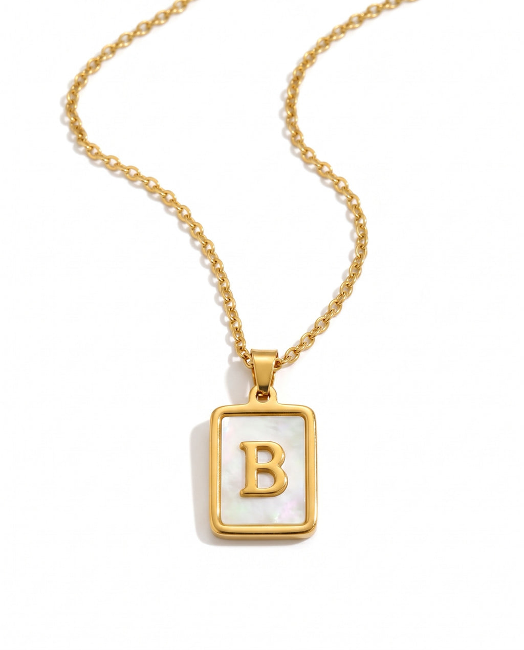 Dorado letra B